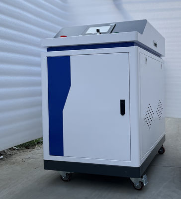 Домой 2000w 3000w Импульсная лазерная очистная машина для очистки ржавчины на металлических поверхностях с помощью системы управления Au3tech