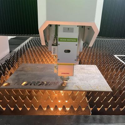 2024 Max Raycus IPG 3015 1kw 1500w 2000w 3000w 6000w CNC Металлическая лазерная режущая машина из углеродного волокна для листового металла и труб