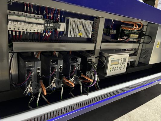 Функция автоматического фокусирования 1000кВ 2000кВ 3000кВ CNC лазерная резальная машина для лазерной резки металлических волокон от Au3tech/Cypcut Control System