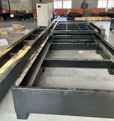 GONXING высокопроизводительная лазерная режущая машина 12000w-30000w с автоматической фокусировкой и высокоскоростным лазерным источником MAX / RAYCUS