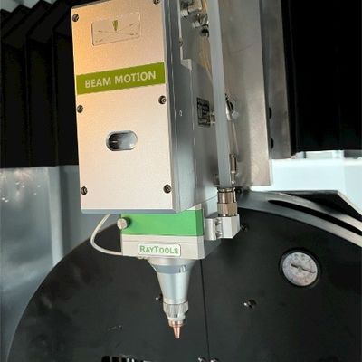 1 кВт 2000 Вт 3000 Вт 6 кВт CNC вращающее устройство Лазерная трубка волоконная резка Железная труба режущая машина с клапаном управления N2 от SMC-Япония